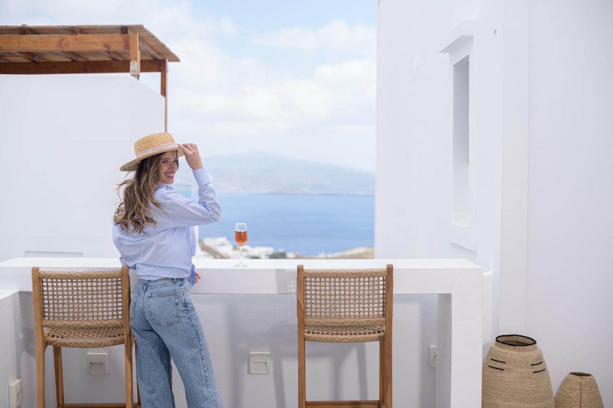 Oneiro Luxury Suites-Adults Only Astypálaia Exteriör bild